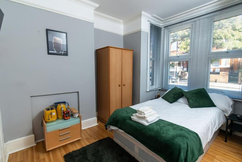 Tranquil Studio In Harlesden Appartamento